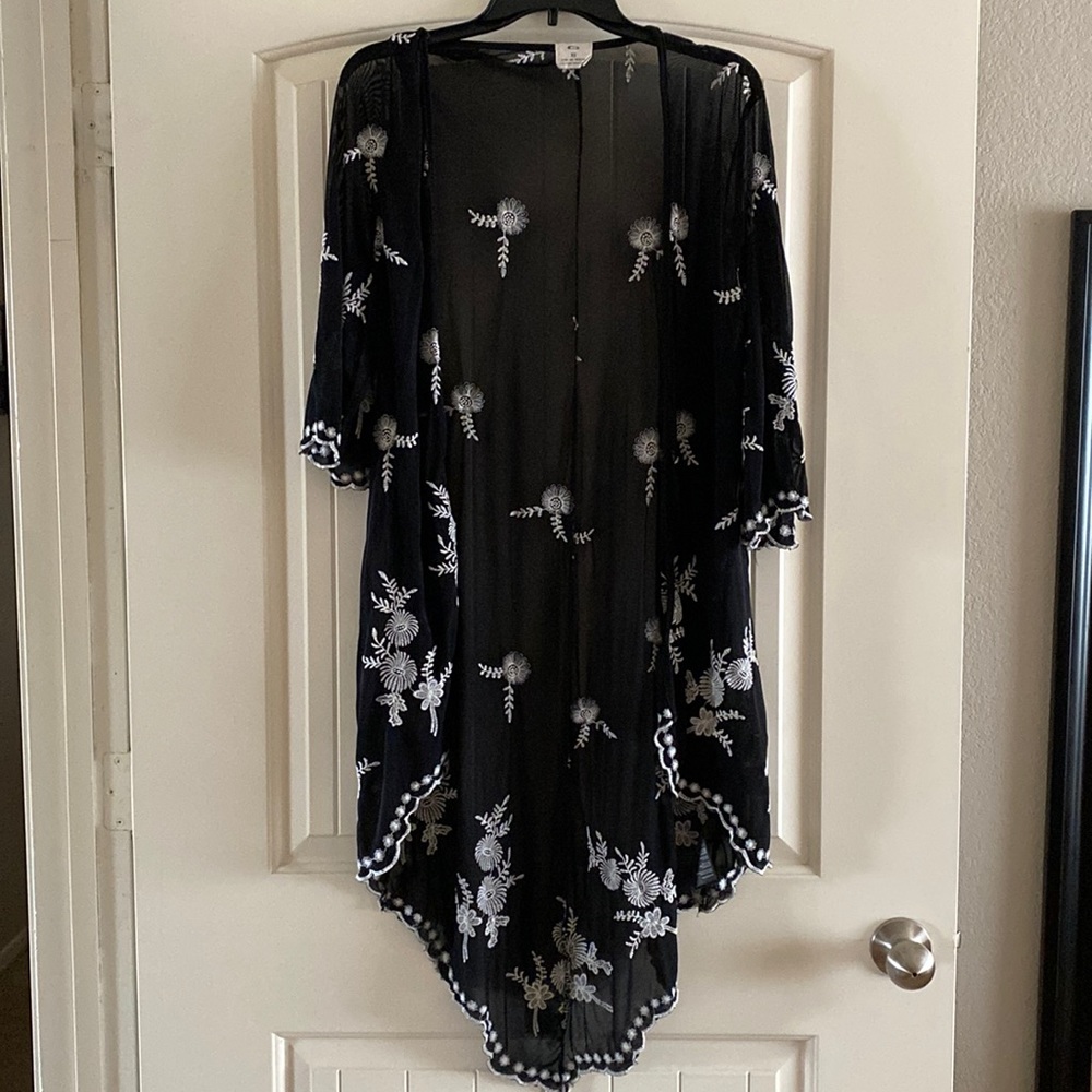 Black and white cover up